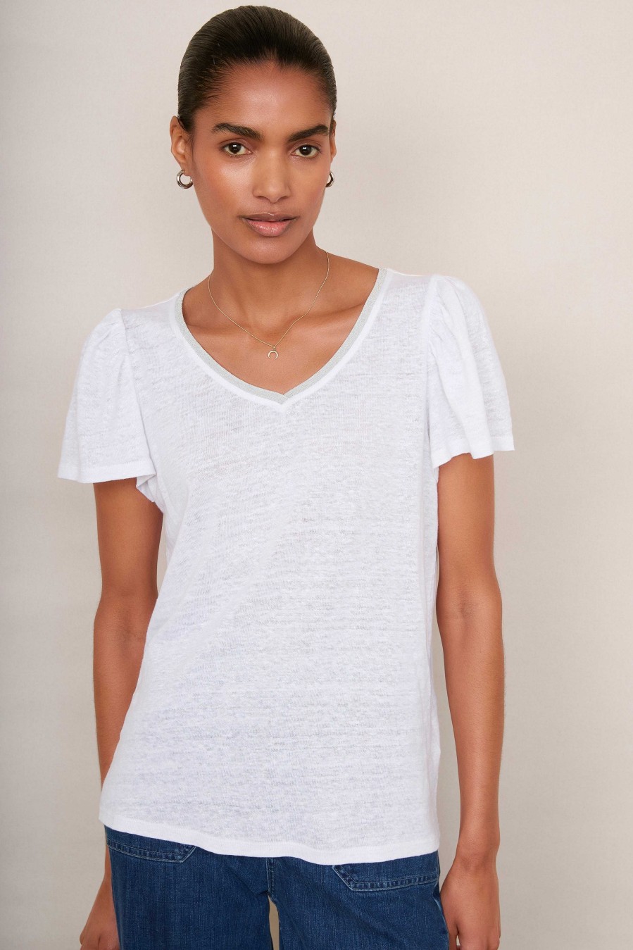 WYSE London Tops | Lily Shimmer Trim Linen Tee - White/Silver