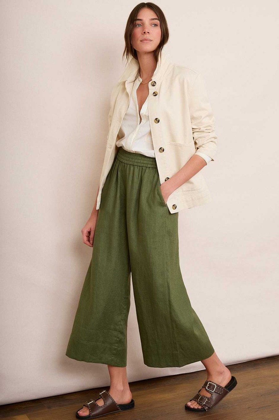 WYSE London Holiday | Alma Cropped Linen Trouser - Khaki