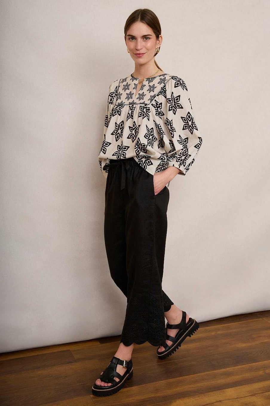 WYSE London Tops | Asley Geo Blouse - Ivory/Black Ikat