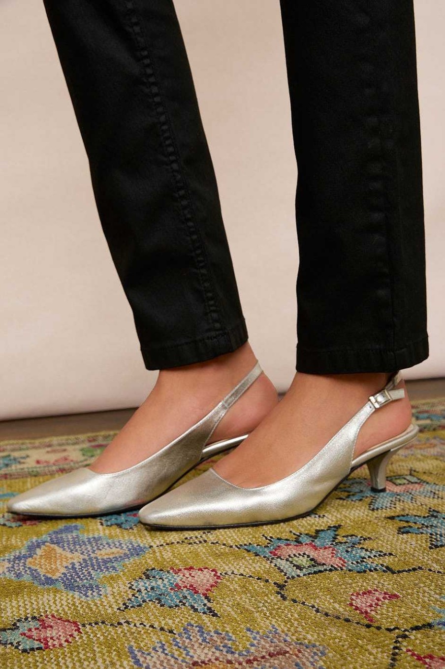 WYSE London Occasionwear | Carly Kitten Heel - Silver