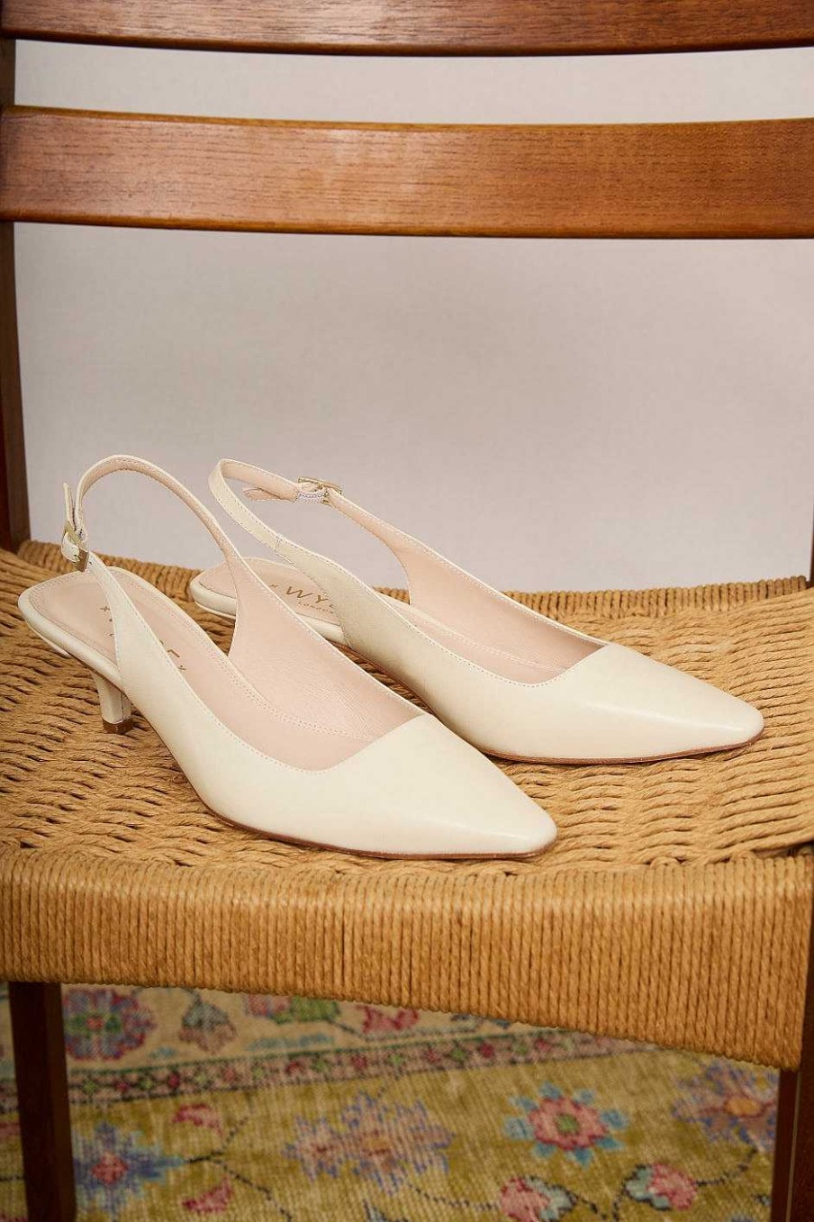 WYSE London Occasionwear | Carly Kitten Heel - Ivory