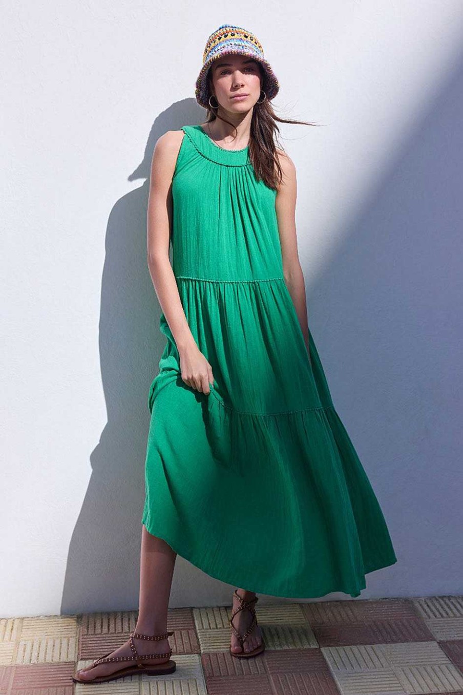 WYSE London Holiday | Bethany Halterneck Dress - Green