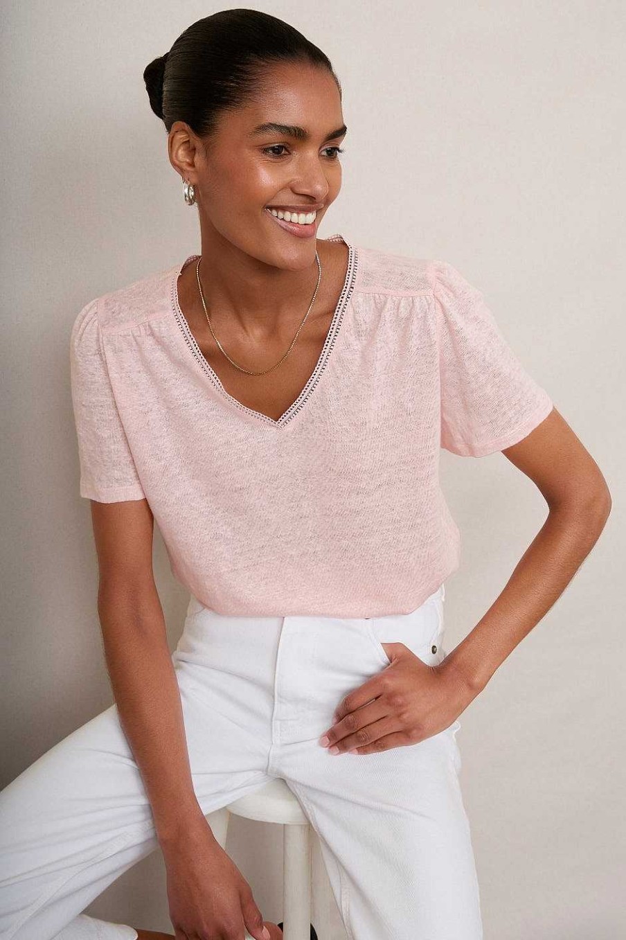 WYSE London Tops | Lily Lace Tee - Pink