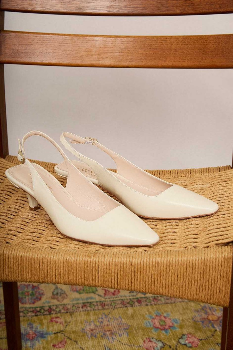 WYSE London Accessories & Shoes | Carly Kitten Heel - Ivory