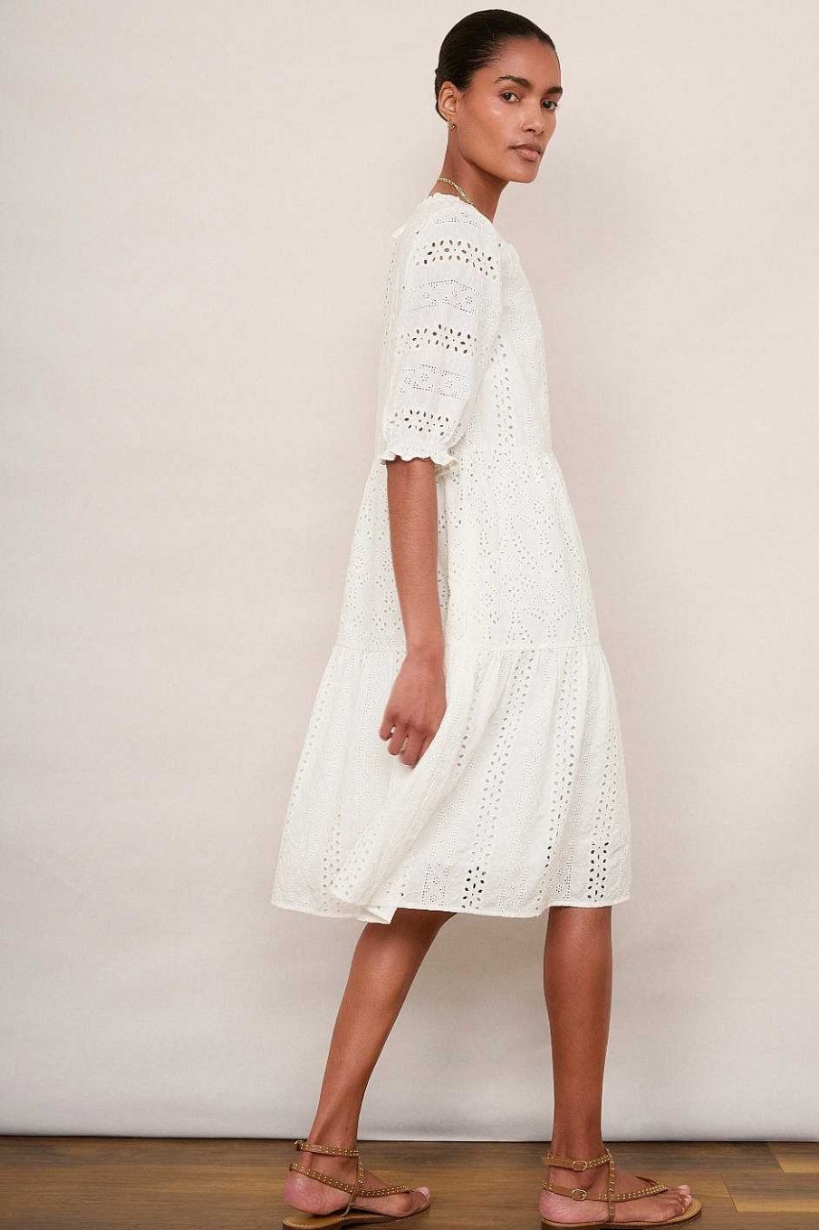 WYSE London Holiday | Talina Broderie Dress - Ivory