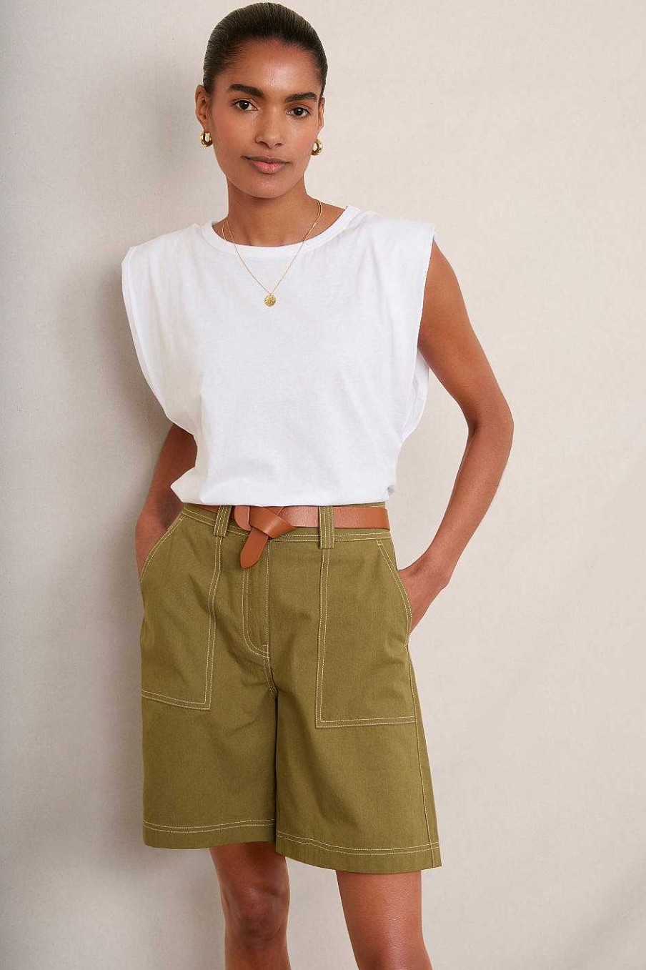 WYSE London Shorts | Coralie Cargo Short - Khaki