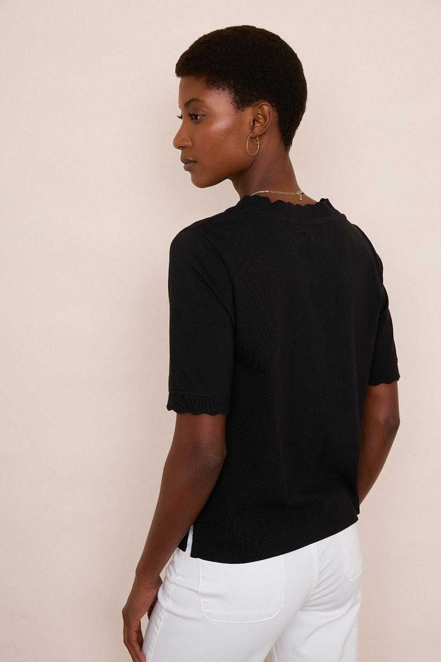 WYSE London Tops | Matilda Tee - Black