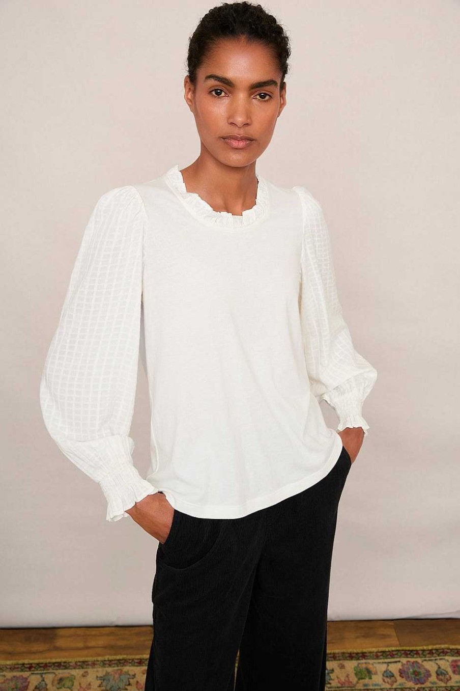 WYSE London Tops | Challes Woven Sleeve Tee - Ivory