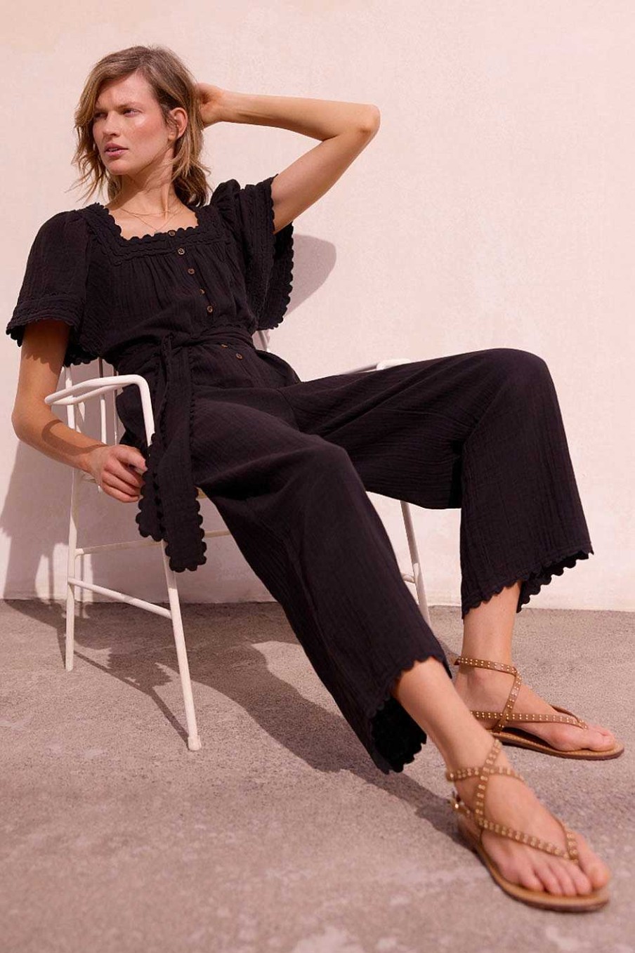 WYSE London Holiday | Briella Jumpsuit - Black