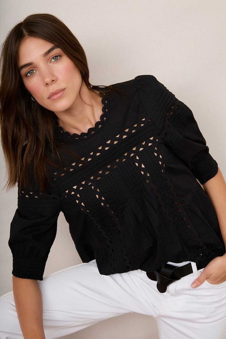 WYSE London Tops | Deedee Ric Rac Top - Black